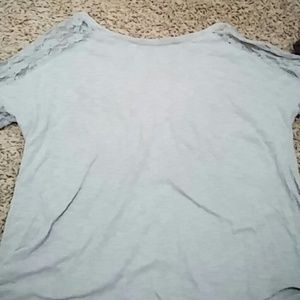 Cute gray top